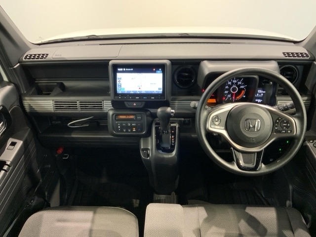 Honda N-VAN 9