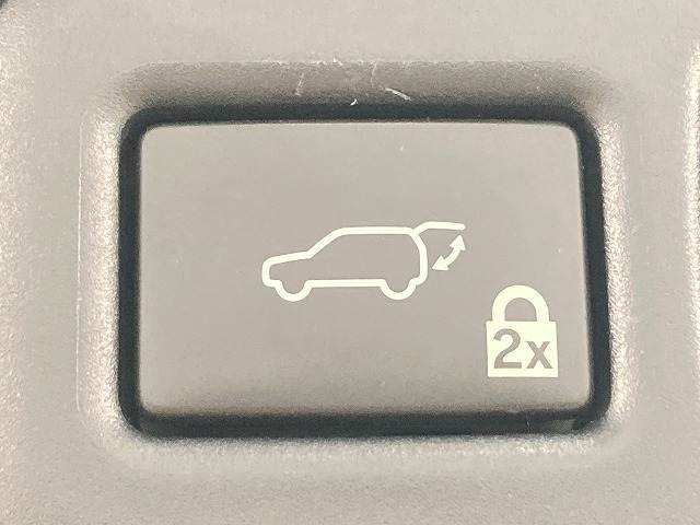 Lexus RX 8