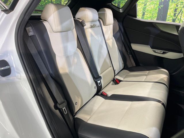 Lexus NX 9