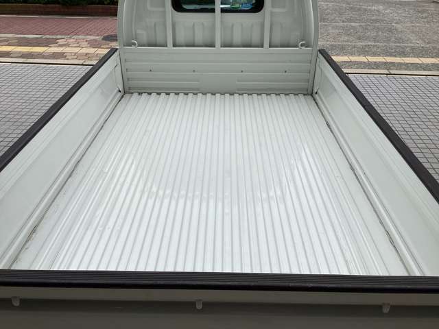 Mazda Bongo Truck 8