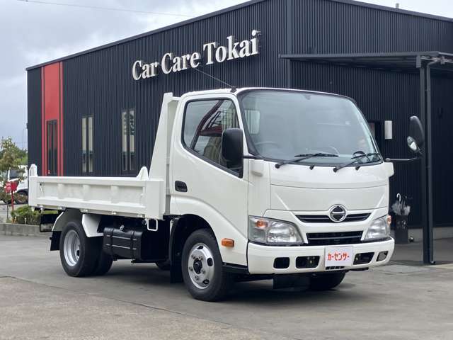 Hino Dutro 11