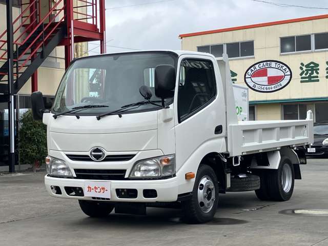 Hino Dutro 9