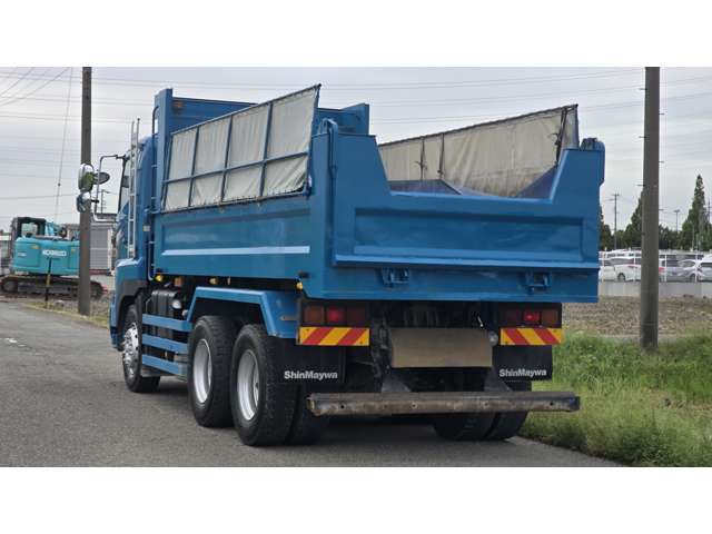 Hino Profia 4