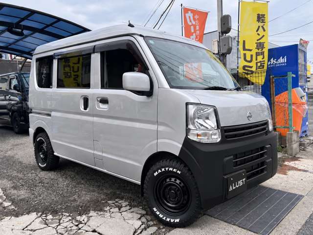 Nissan NV100 Clipper 6
