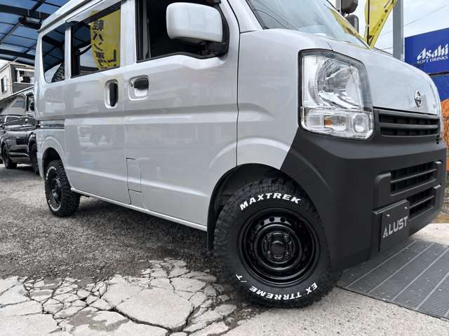 Nissan NV100 Clipper 8