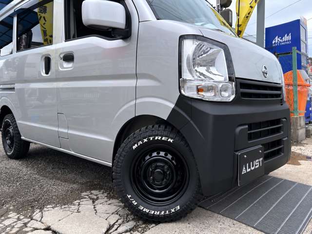 Nissan NV100 Clipper 10