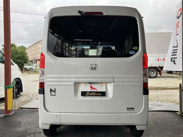 Honda N-VAN 11