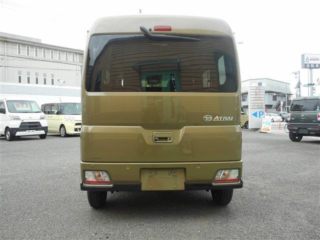 Daihatsu Atrai 8