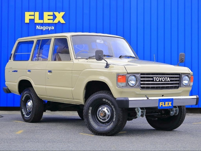 Toyota Land Cruiser 60 4