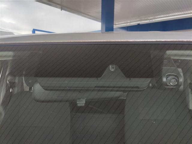 Toyota Hiace Van 10