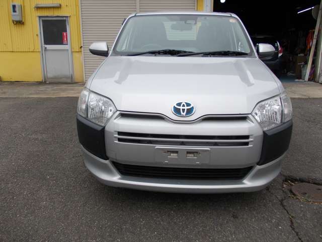 Toyota Probox Van 2