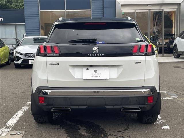 Peugeot 3008 8