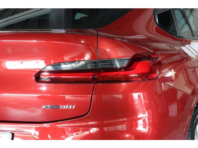 BMW X4 10