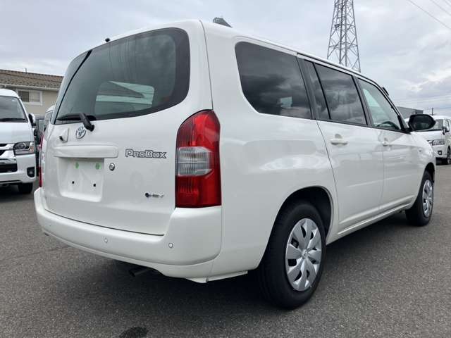 Toyota Probox Van 11