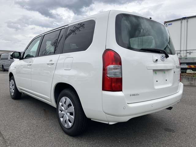 Toyota Probox Van 12