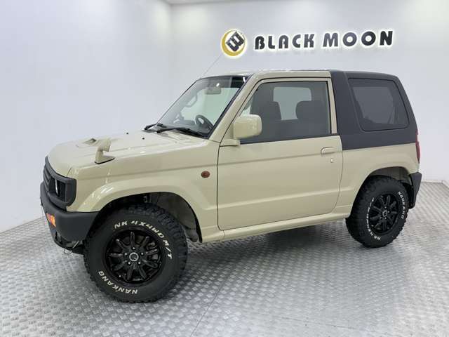 Mitsubishi Pajero Mini 6