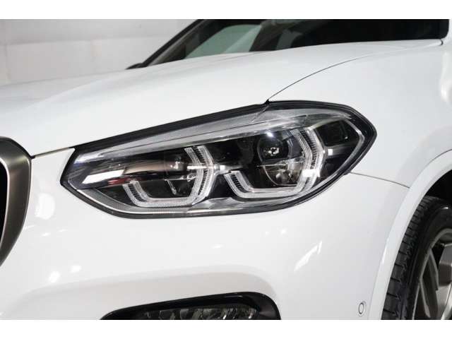 BMW X3 4