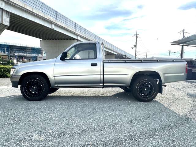 Toyota Hilux 5