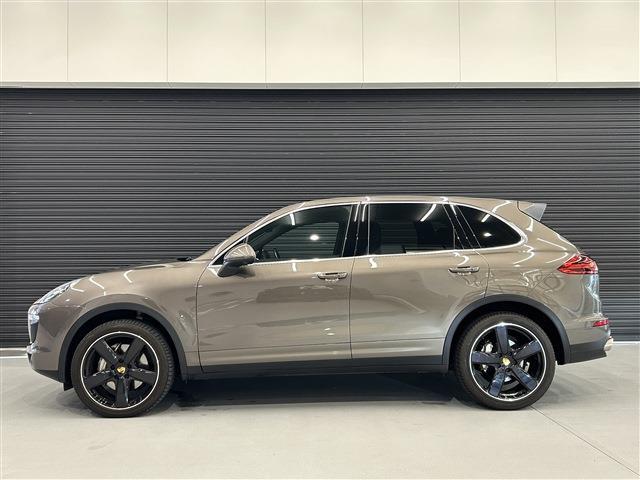 Porsche Cayenne 3