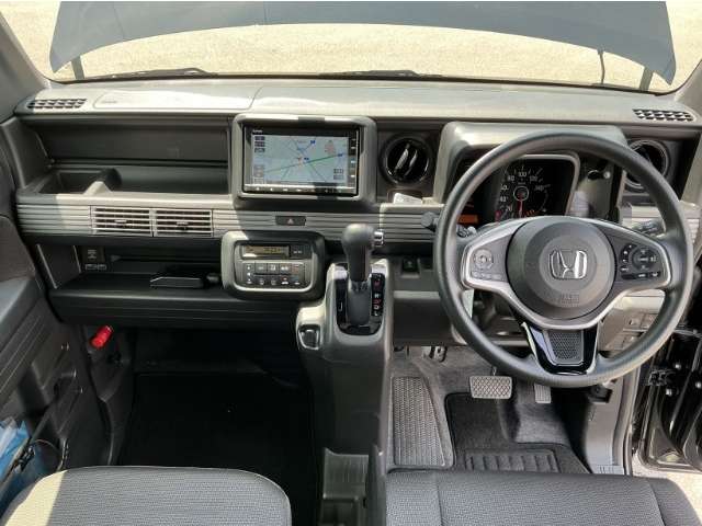 Honda N-VAN 8