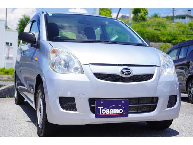 Daihatsu Mira 8