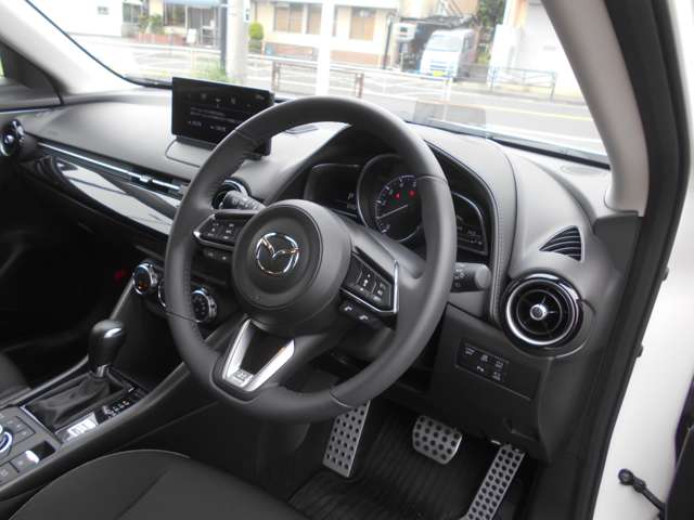Mazda CX-3 11