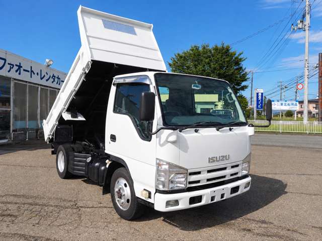Isuzu Elf 3