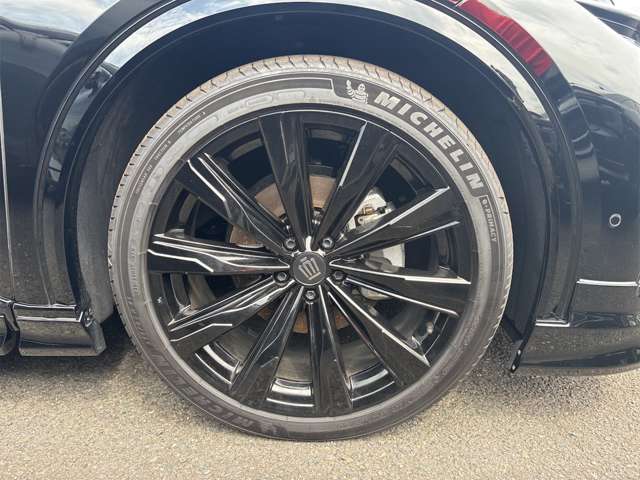 Toyota Crown Sport 3