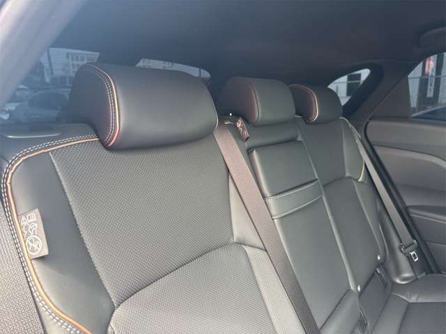 Toyota Crown Sport 9