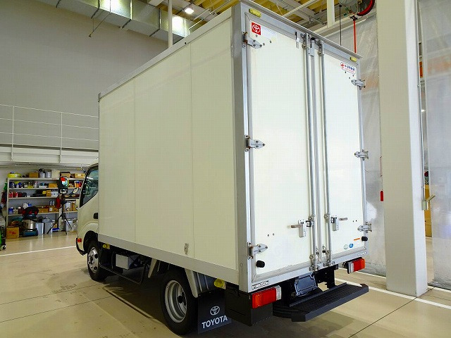 Toyota Toyoace 12