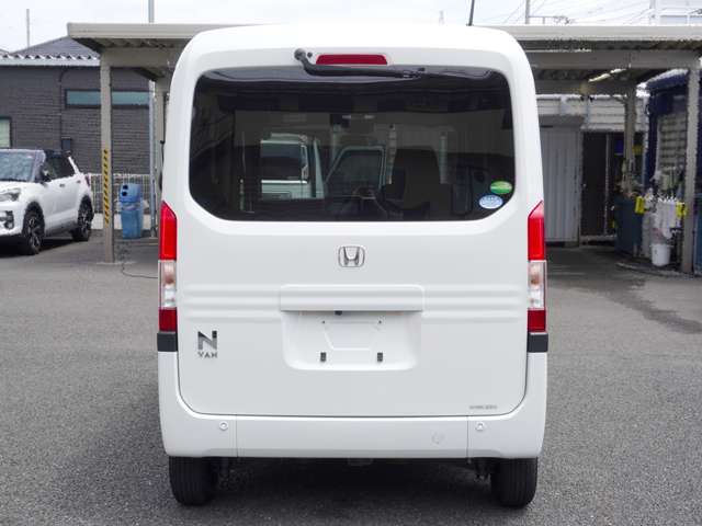 Honda N-VAN 12
