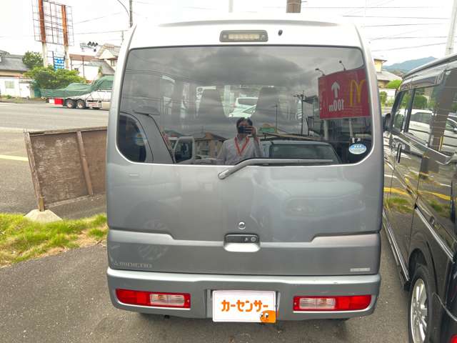 Mitsubishi Minicab Van 5