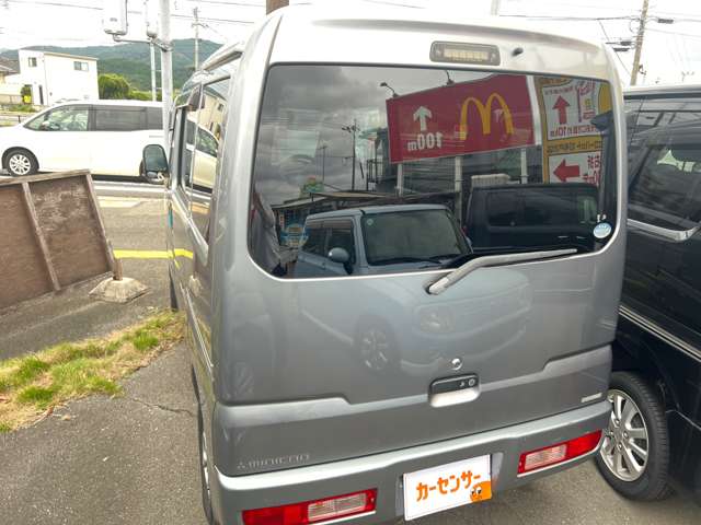 Mitsubishi Minicab Van 6