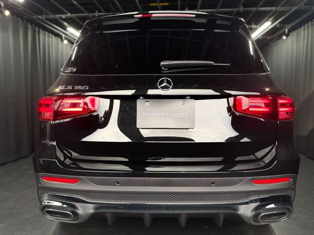 Mercedes-Benz GLB 8