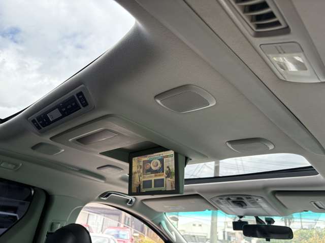 Toyota Alphard 10