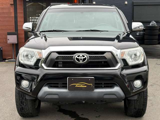 Toyota Tacoma 5