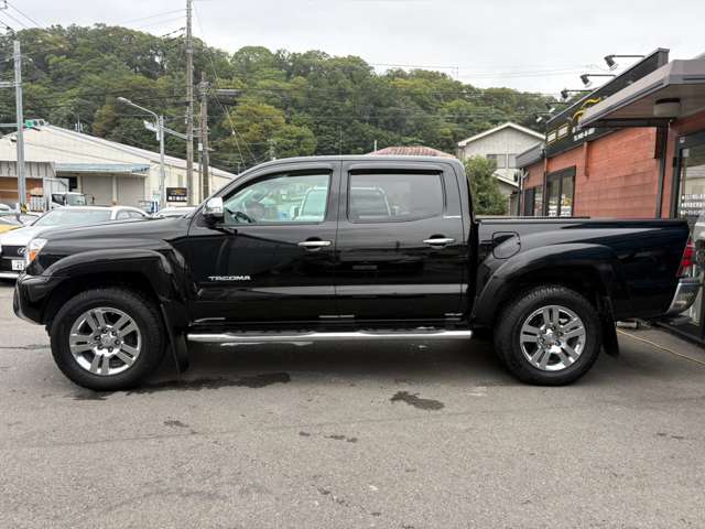 Toyota Tacoma 7