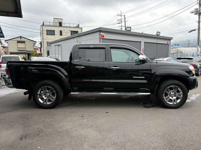 Toyota Tacoma 8
