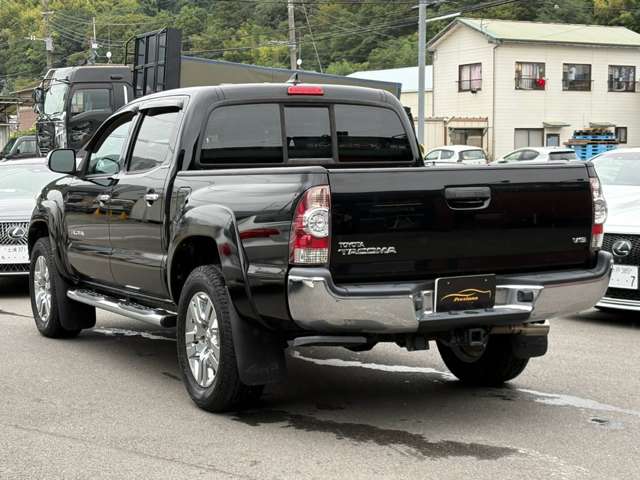 Toyota Tacoma 10