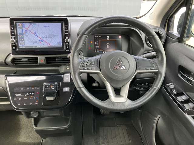 Mitsubishi eK X EV 4
