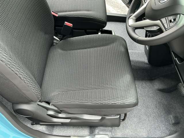 Mazda Flair Crossover 5
