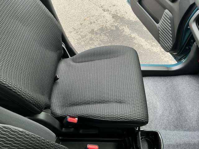 Mazda Flair Crossover 6