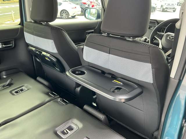 Mazda Flair Crossover 8