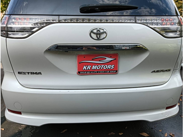 Toyota Estima 10