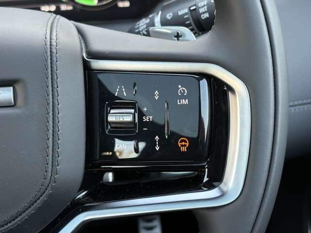 Land Rover Discovery Sport 3
