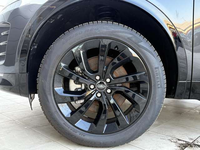 Land Rover Discovery Sport 4