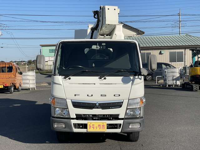 Mitsubishi Fuso Canter 4