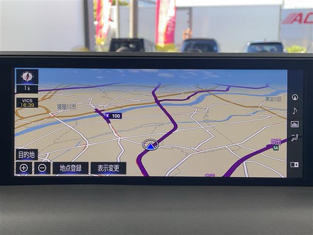 Lexus UX 3