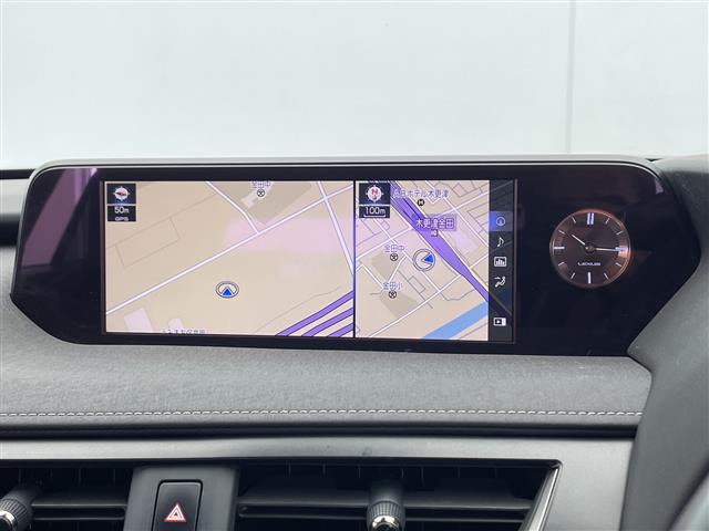 Lexus UX 4