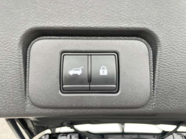 Nissan X-Trail 7